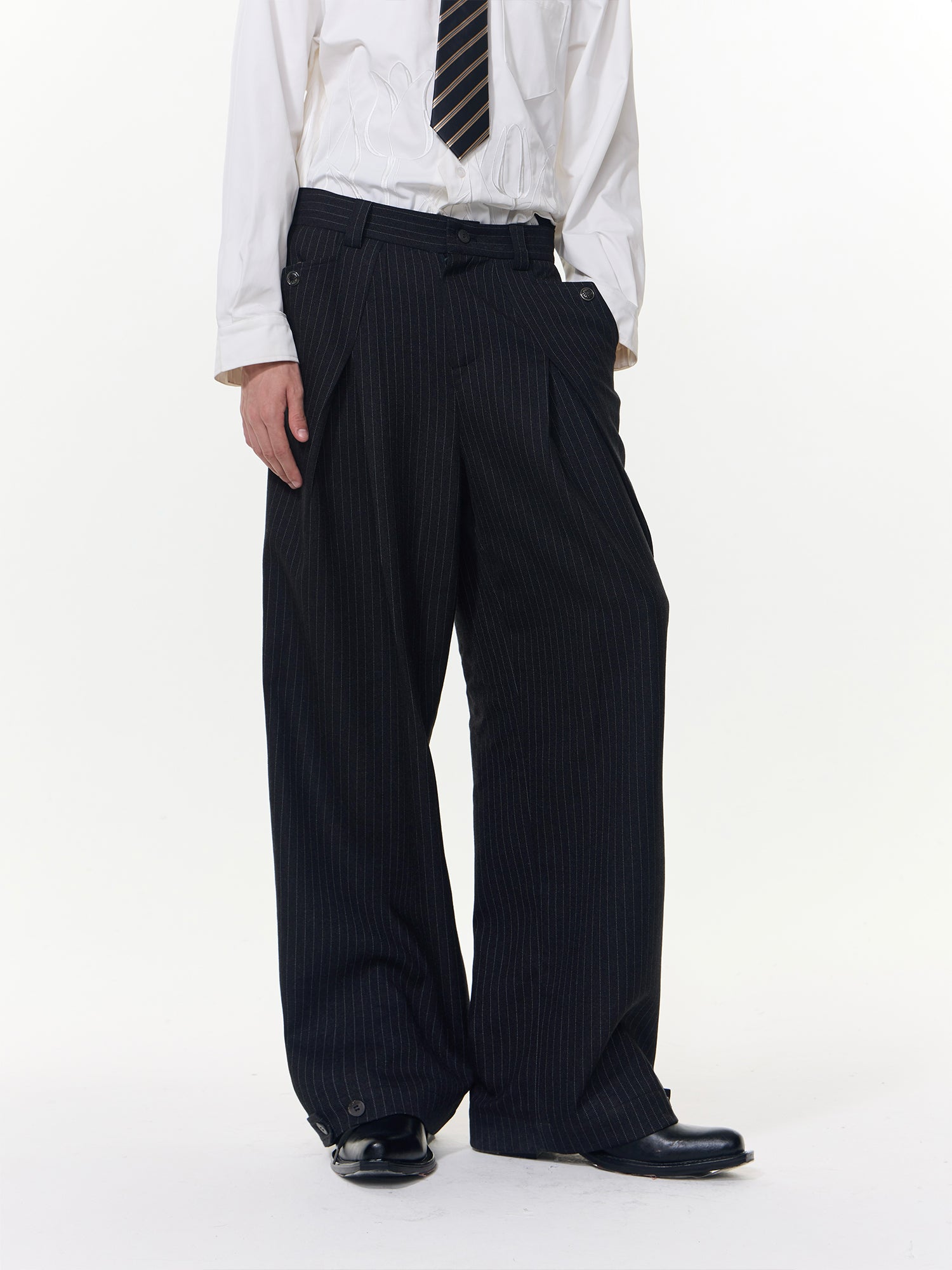 Striped Silhouette Suit