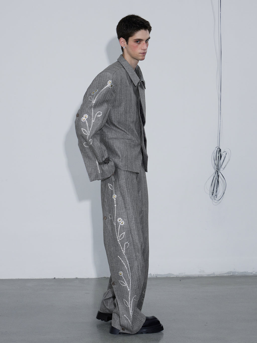 Hot Stamping Striped Suit