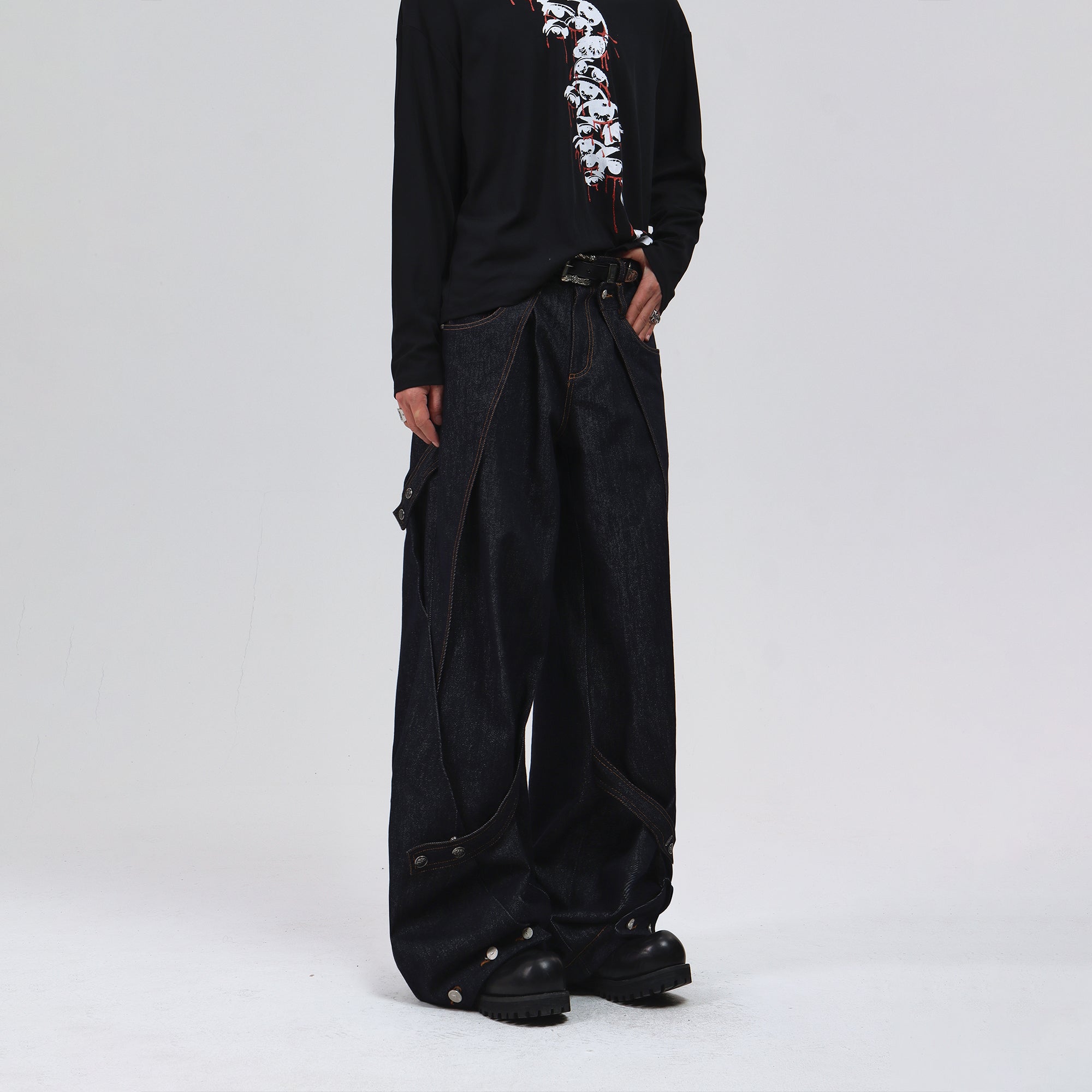 Deconstructed Wide-leg Jeans