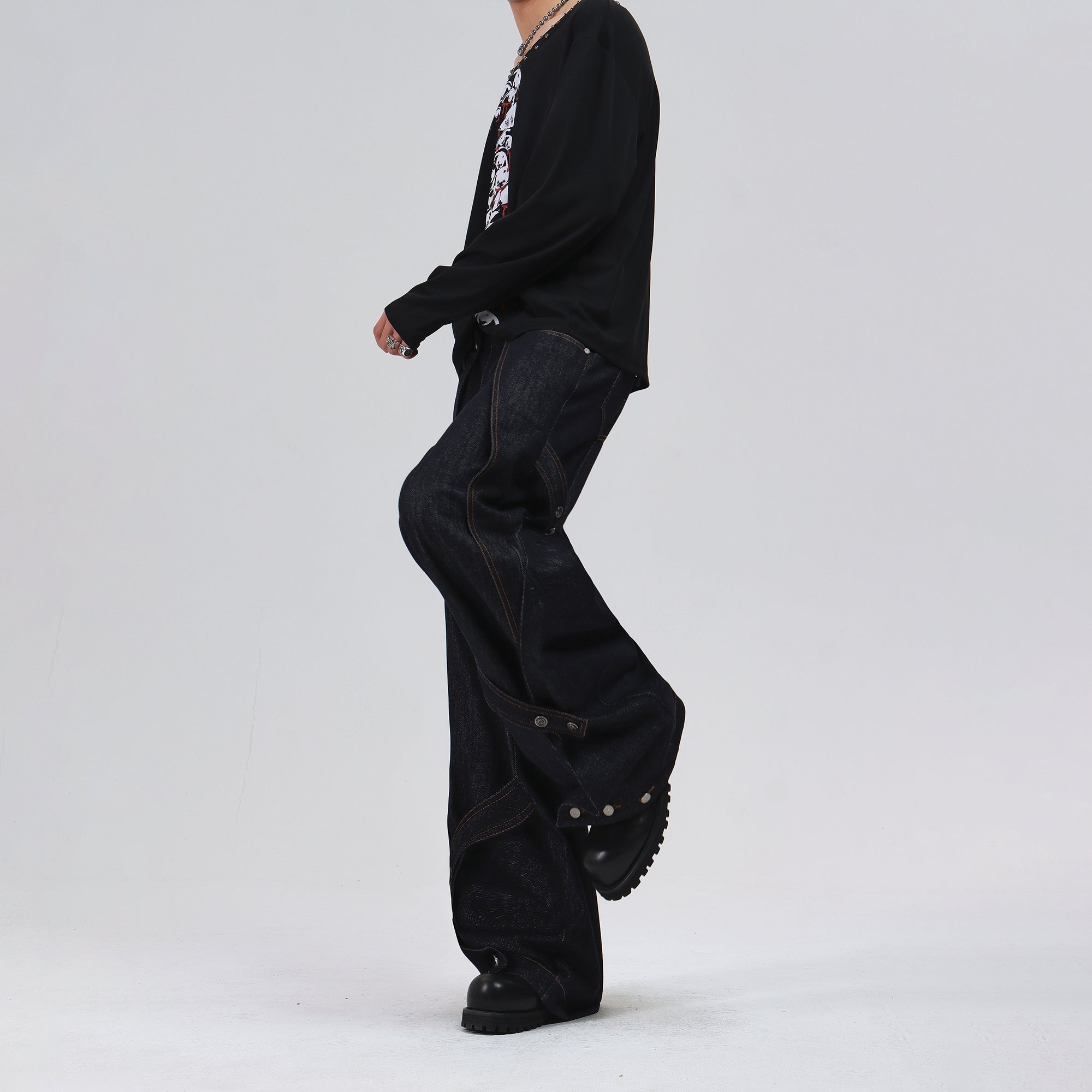 Deconstructed Wide-leg Jeans